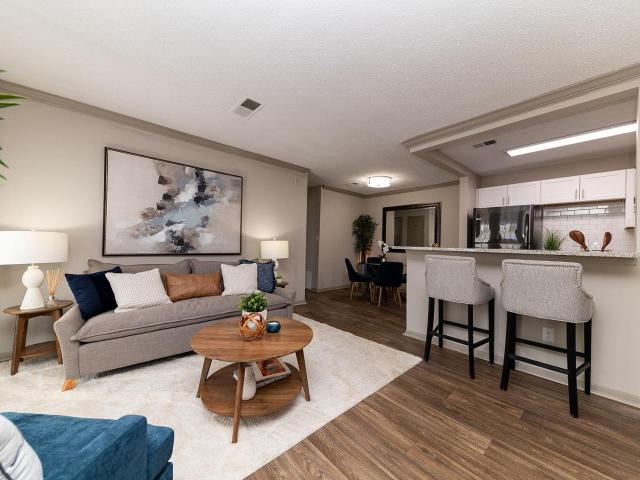 3 BR, 2 BA Apartment 401 South Gallaher View Road Unit 167, Knoxville, TN 37919