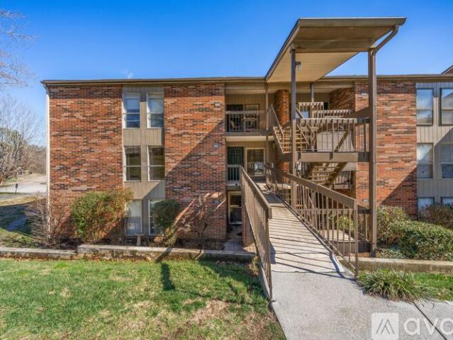3 BR, 2 BA Apartment 402 Berlin Dr, Unit C140, Knoxville, TN 37923