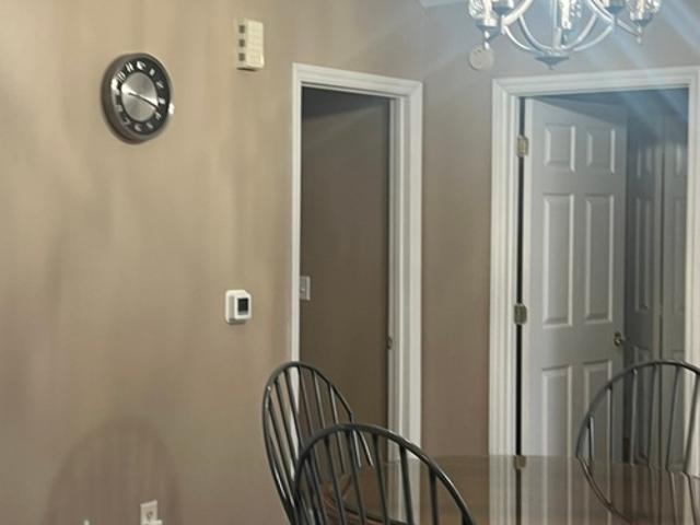 3 BR, 2 BA Apartment 407 Elmhurst Avenue, High Point, NC 27262