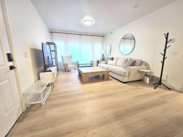 3 BR, 2 BA Apartment 405 Belmont Place, Provo, UT 84606