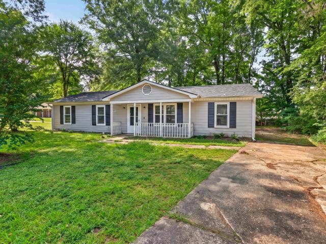 3 BR, 2 BA Apartment 4068 Bonfield Dr, Montgomery, AL 36116