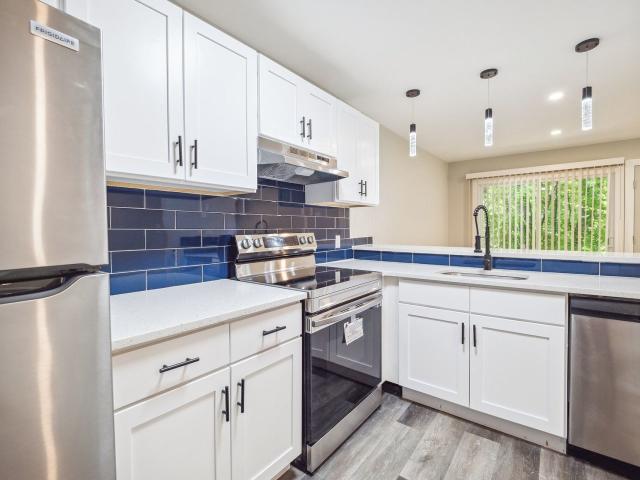 3 BR, 2 BA Apartment 408 Abner Road Unit D33, Spartanburg, SC 29301