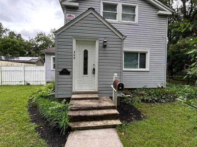 3 BR, 2 BA Apartment 408 S. Huron St Ypsilanti, MI 48197
