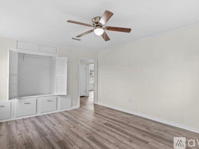 3 BR, 2 BA Apartment 409 Peachtree Street, Headland, AL 36345