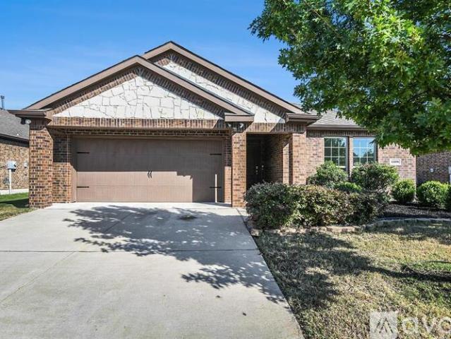 3 BR, 2 BA Apartment 4108 Spur Trail Dr, Denton, TX 76208
