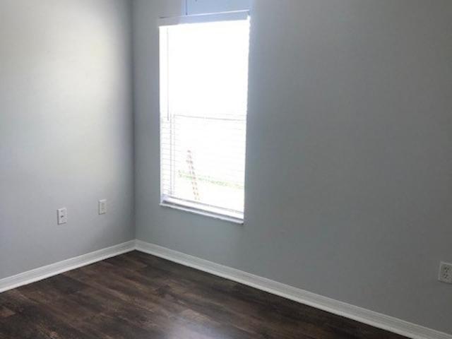 3 BR, 2 BA Apartment 4122 Southwest 7th Place, Cape Coral, FL 33914