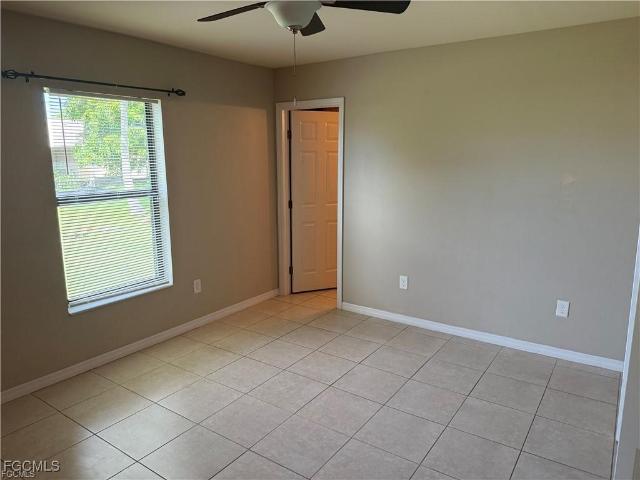 3 BR, 2 BA Apartment 4148 Southwest 7th Place, Cape Coral, FL 33914