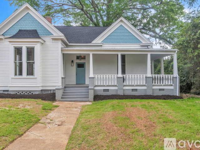3 BR, 2 BA Apartment 414 Military Road, Columbus, MS 39701