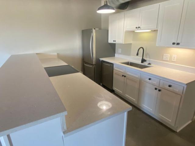 3 BR, 2 BA Apartment 415 N. 3rd Street 605 Unit 407, Saint Joseph, MO 64501