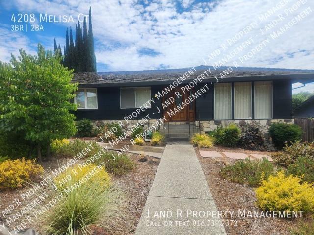 3 BR, 2 BA Apartment 4208 Melisa Ct, Carmichael, CA 95608