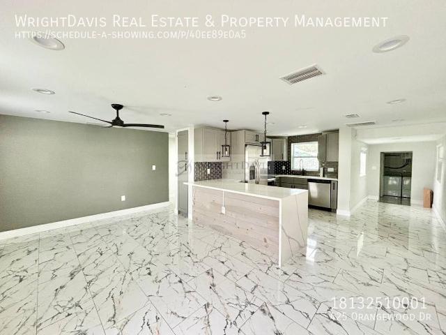 3 BR, 2 BA Apartment 425 Orangewood Dr, Dunedin, FL 34698