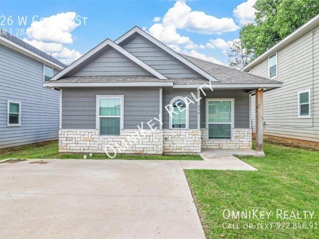 3 BR, 2 BA Apartment 426 W Coffin St, Denison, TX 75020