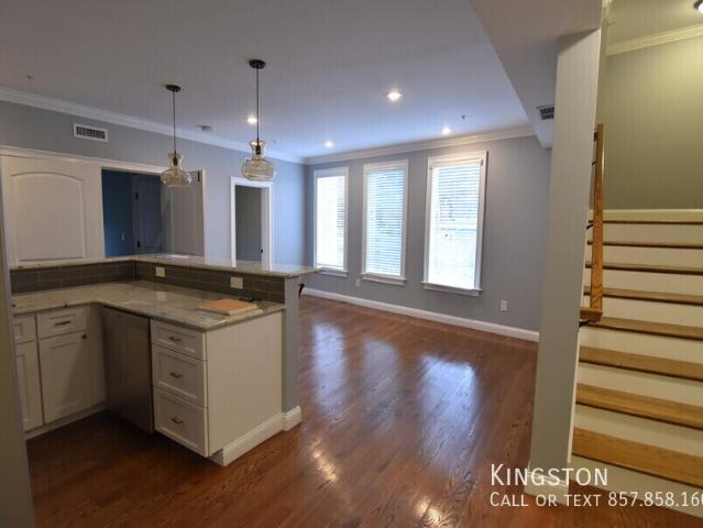 3 BR, 2 BA Apartment 42 Hyde Park Ave Boston, MA 02130