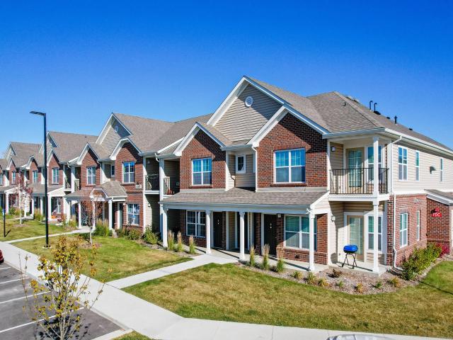 3 BR, 2 BA Apartment 4320 Marigold Place NW Unit 29322, Rochester, MN 55901