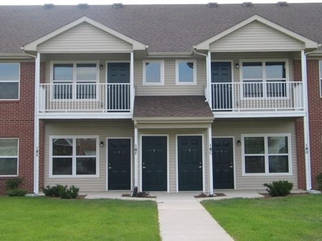 3 BR, 2 BA Apartment 4353 Balsam Fir Ln Unit 15918, Elkhart, IN 46517
