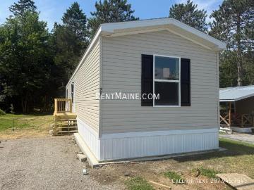 3 BR, 2 BA Apartment 438 Finson Rd. Lot, Bangor, ME 04401