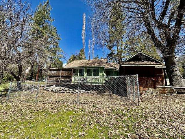 3 BR, 2 BA Apartment 54059 Montgomery, Idyllwild, CA 92549