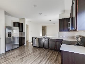 3 BR, 2 BA Apartment 545 Greatest Gift Way, Jarrell, TX 76537
