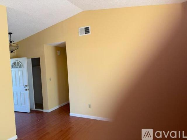 3 BR, 2 BA Apartment 5530 Kevinberg Drive, Sacramento, CA 95823