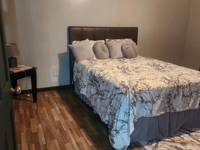 3 BR, 2 BA Apartment 5545 Crepe Myrtle Drive, Unit 5545, Memphis, TN 38115