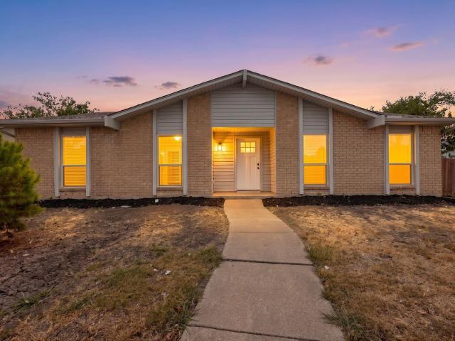 3 BR, 2 BA Apartment 5601 Truitt St, The Colony, TX 75056