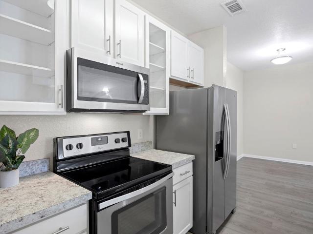 3 BR, 2 BA Apartment 573 Oakleaf Plantation Parkway Unit 5G 546, Orange Park, FL 32065