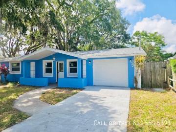 3 BR, 2 BA Apartment 5712 Bay Blvd, Port Richey, FL 34668