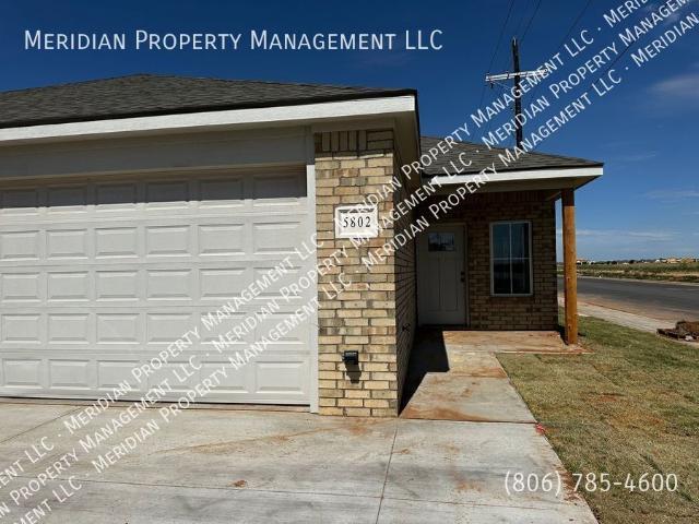 3 BR, 2 BA Apartment 5802 Urbana Pl, Lubbock, TX 79407