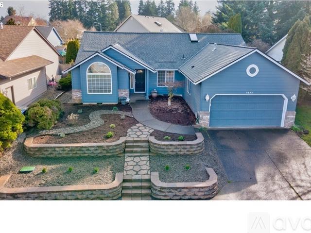 3 BR, 2 BA Apartment 5847 Cobalt Loop Southeast, Salem, OR 97306