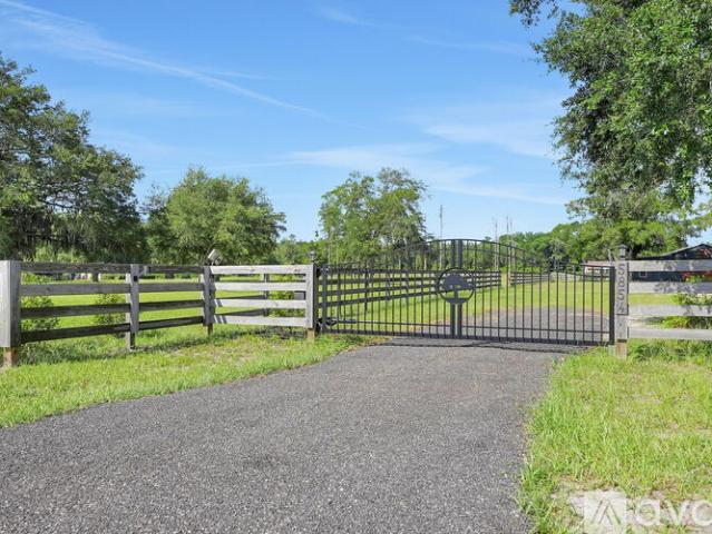 3 BR, 2 BA Apartment 5854 County Road 315 C, Keystone Heights, FL 32656