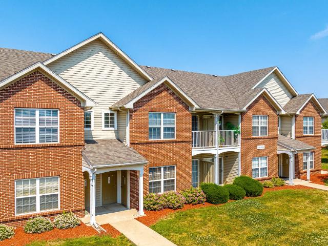 3 BR, 2 BA Apartment 5901 Elmore Ave Unit 8944, Davenport, IA 52807