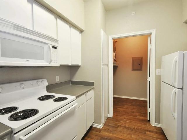 3 BR, 2 BA Apartment 500 West Cartwright Road Unit 0624, Mesquite, TX 75149