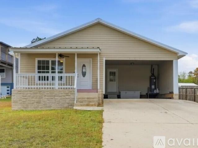 3 BR, 2 BA Apartment 501 Bald Eagle, Canyon Lake, TX 78133