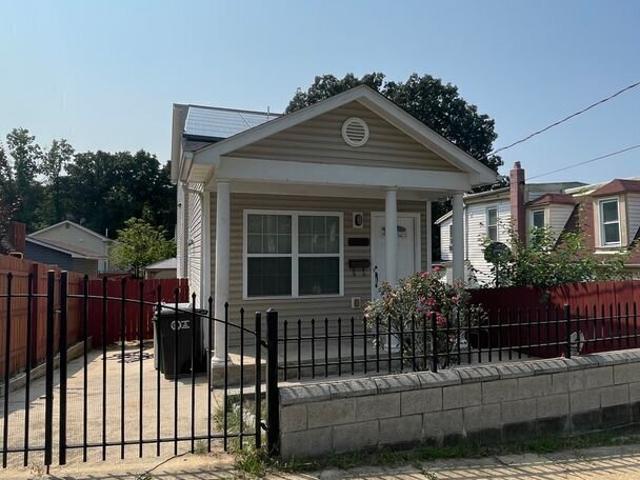 3 BR, 2 BA Apartment 502 68th St, Capitol Heights, MD 20743