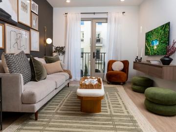 3 BR, 2 BA Apartment 5038 Birch St. Unit 4 424, Montclair, CA 91763