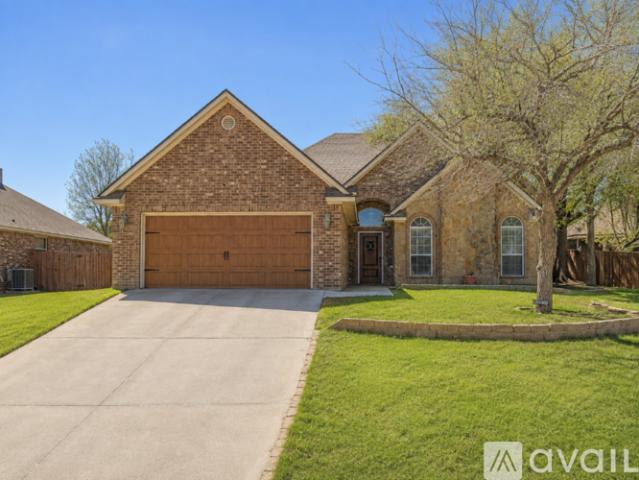 3 BR, 2 BA Apartment 506 Marshall Dr, Belton, TX 76513