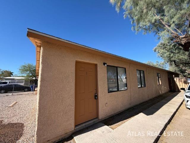 3 BR, 2 BA Apartment 506 N Iroquois Avenue, Tucson, AZ 85745