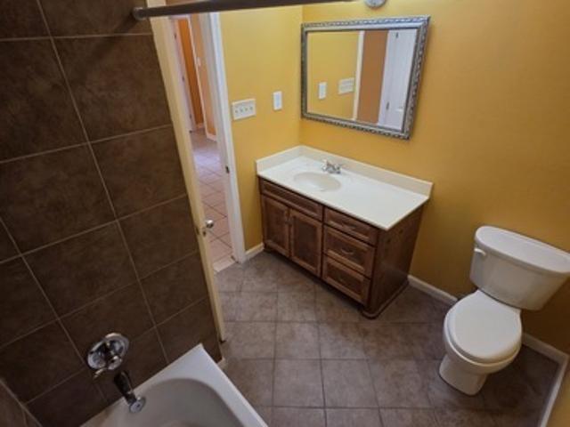 3 BR, 2 BA Apartment 511 E Genie St, Unit 511, Chalmette, LA 70043