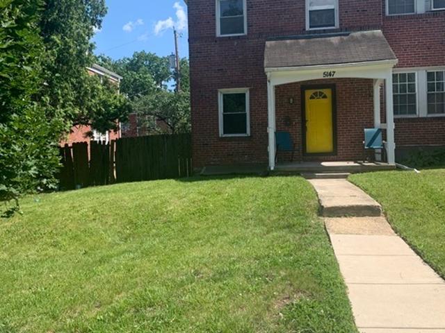 3 BR, 2 BA Apartment 5147 Frederick Ave, Baltimore, MD 21229