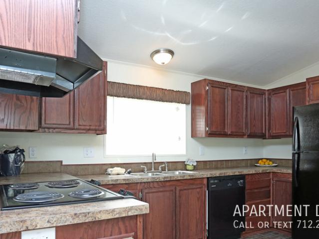 3 BR, 2 BA Apartment 514 Fountain StÂ, La Porte, TX 77571