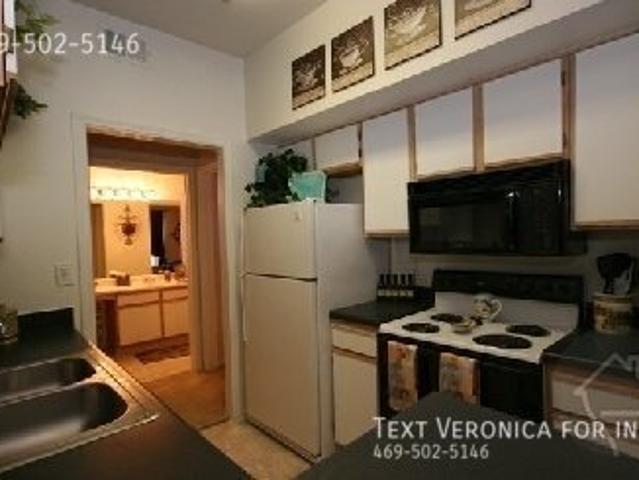 3 BR, 2 BA Apartment 515 E Palm Valley Blvd, Round Rock, TX 78664