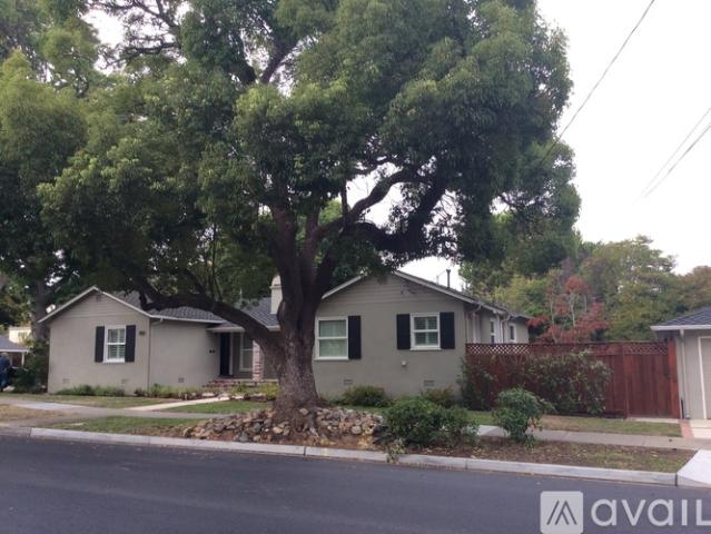 3 BR, 2 BA Apartment 520 Burlingame Ave, Burlingame, CA 94010