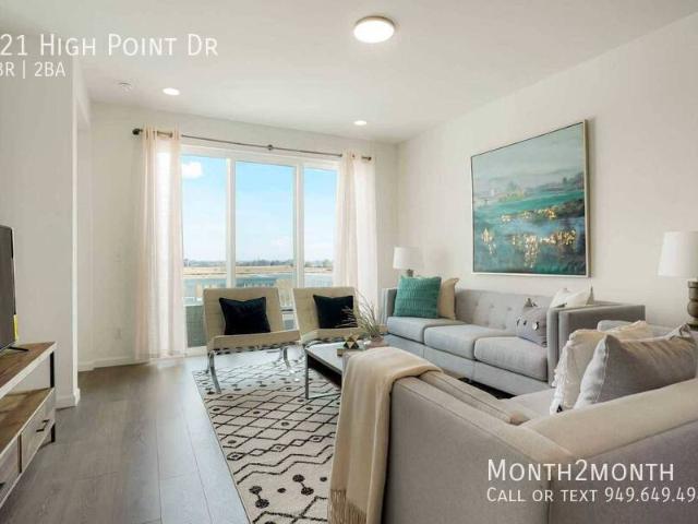 3 BR, 2 BA Apartment 521 High Point Dr, Longmont, CO 80504