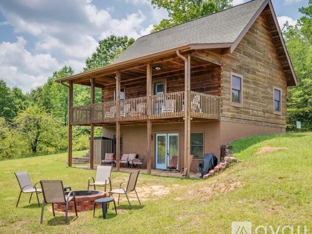 3 BR, 2 BA Apartment 527 Laughter Rd, Mill Spring, NC 28756
