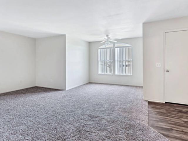 3 BR, 2 BA Apartment 5300 Professional Dr Unit 5 503, Wichita Falls, TX 76302