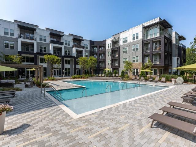3 BR, 2 BA Apartment 5340 Periwinkle Hill Av Unit 4316, Charlotte, NC 28213