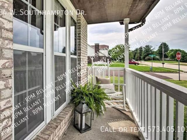 3 BR, 2 BA Apartment 534 W. Southhampton Dr Columbia, MO 65203