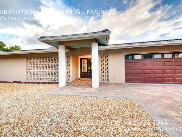 3 BR, 2 BA Apartment 5354 Shadow Lawn Dr, Sarasota, FL 34242