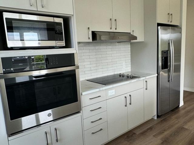 3 BR, 2 BA Apartment 5 Washington St, Unit 303, Brookline, MA 02446