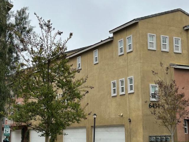 3 BR, 2 BA Apartment 6410 College Grove Drive Unit 03, San Diego, CA 92115